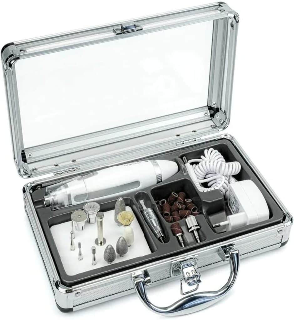 Test : prorelax kit manucure pédicure DELUXE avec LED et 15 accessoires